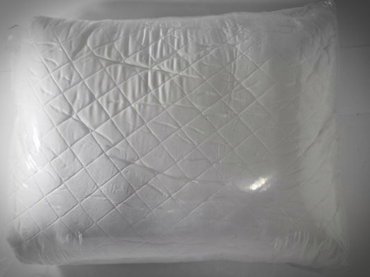 HOMBYS 3 Piece Oversized King Quilt Set Bedspread 120x132 Reversible Lightweight Coverlet Alaskan Summer Comforter Set (Alaskan King 120x132, White)