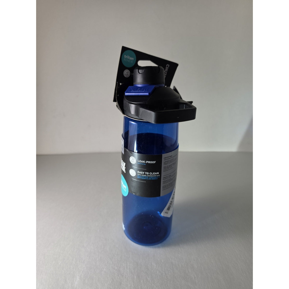 CamelBak Magnetic Cap Chute Water Bottle Oxford Blue Leak Proof 50 oz 1.5 Lt NEW