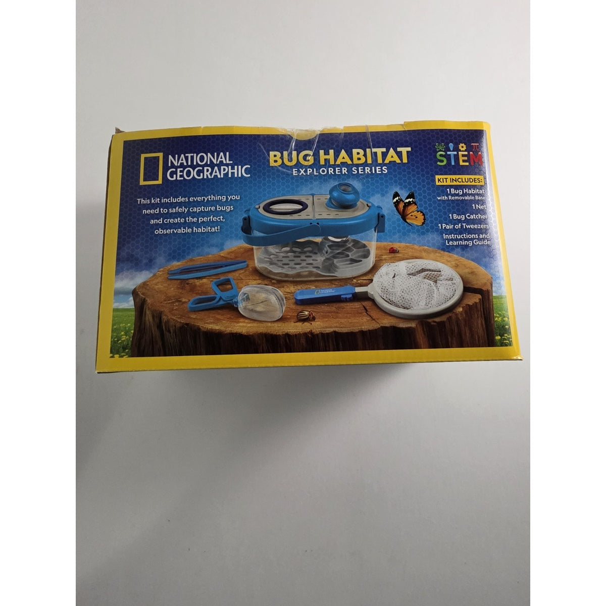 National Geographic Bug Catcher Kit for Kids - Kids Bug Habitat with Magnified V