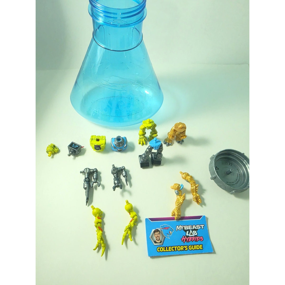 MrBeast Lab Hybrids Multi Pack, Lab-Bot vs GID Skeleton 4 inches, Multicolor