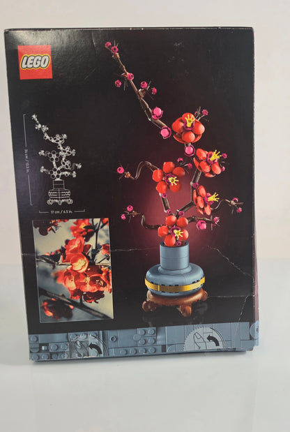 LEGO set packaging with cherry blossom branch design