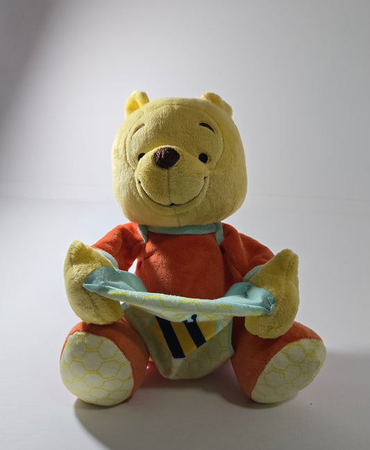 Winnie The Pooh hide & seek plush toy – soft stuffed bear with interactive peek-a-boo action and voice