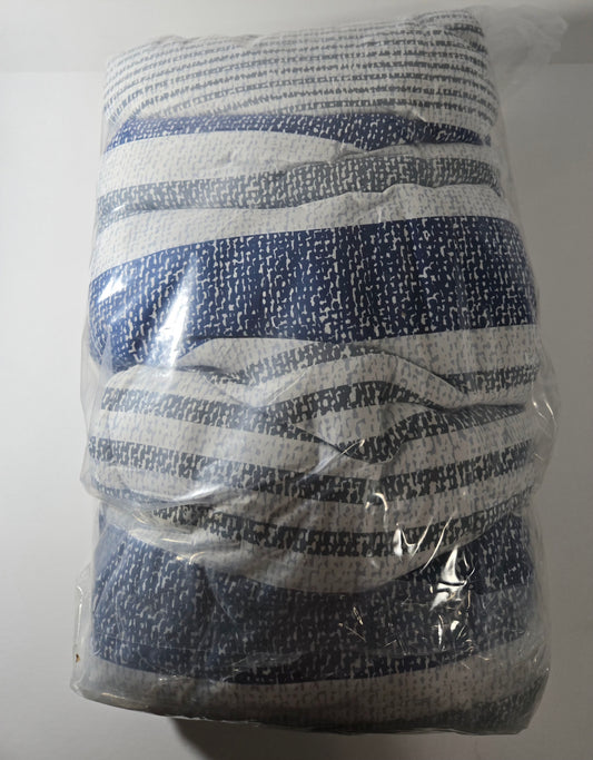 Amazon Basics Twin XL Comforter Set in Blue Denim and Beige Stripes