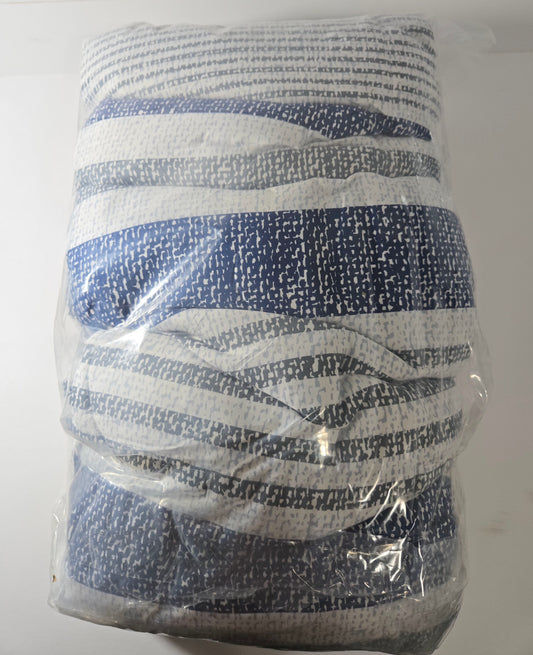 Amazon Basics Twin/Twin XL Comforter Set | 2-Piece Blue Denim & Beige Striped Bedding